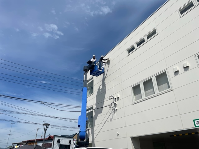 石岡市　公共施設の看板を取付ました。